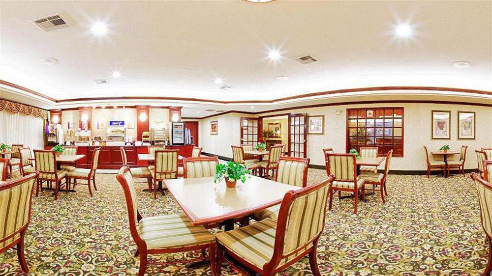 Holiday Inn Express Hotel & Suites Gainesville By Ihg Esterno foto