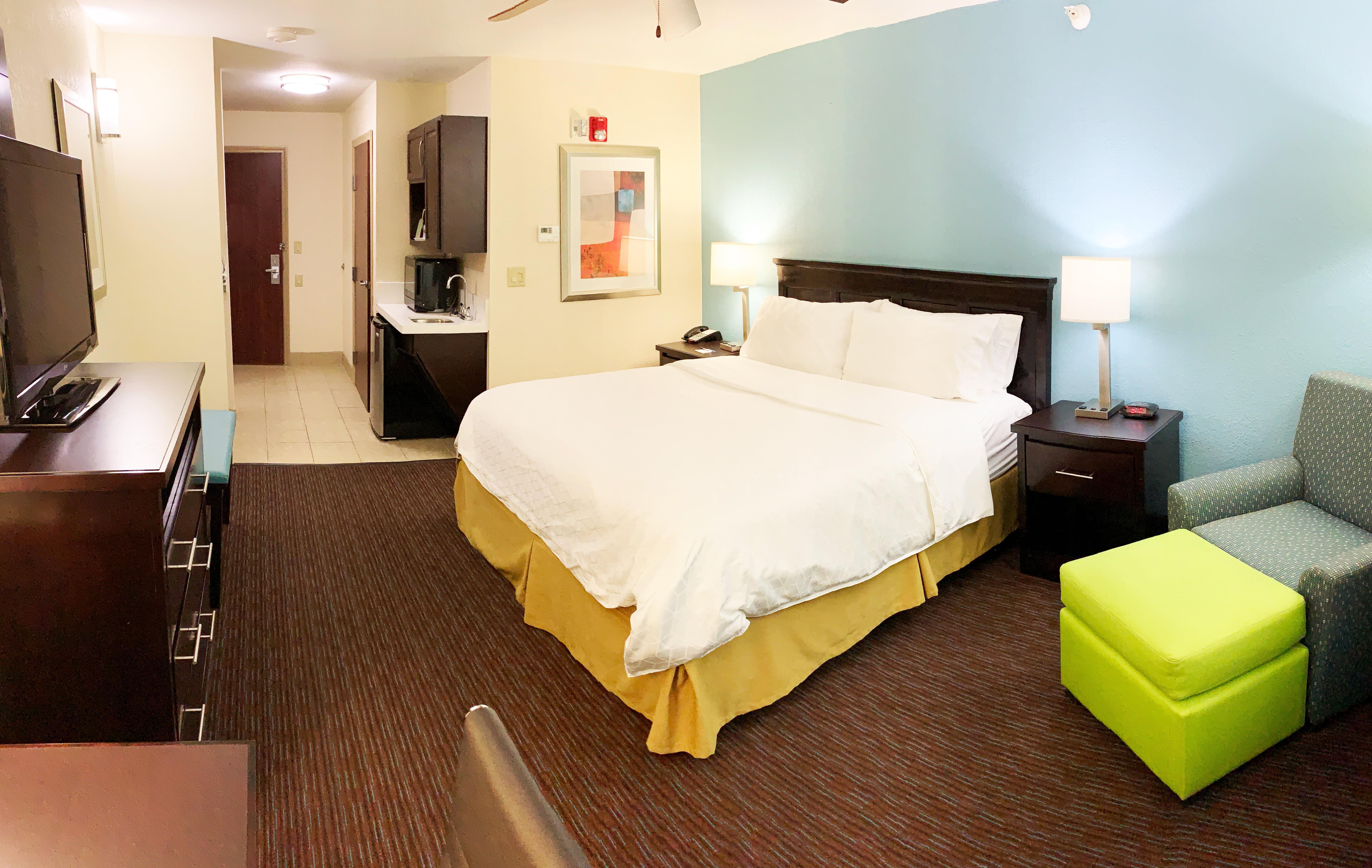 Holiday Inn Express Hotel & Suites Gainesville By Ihg Esterno foto