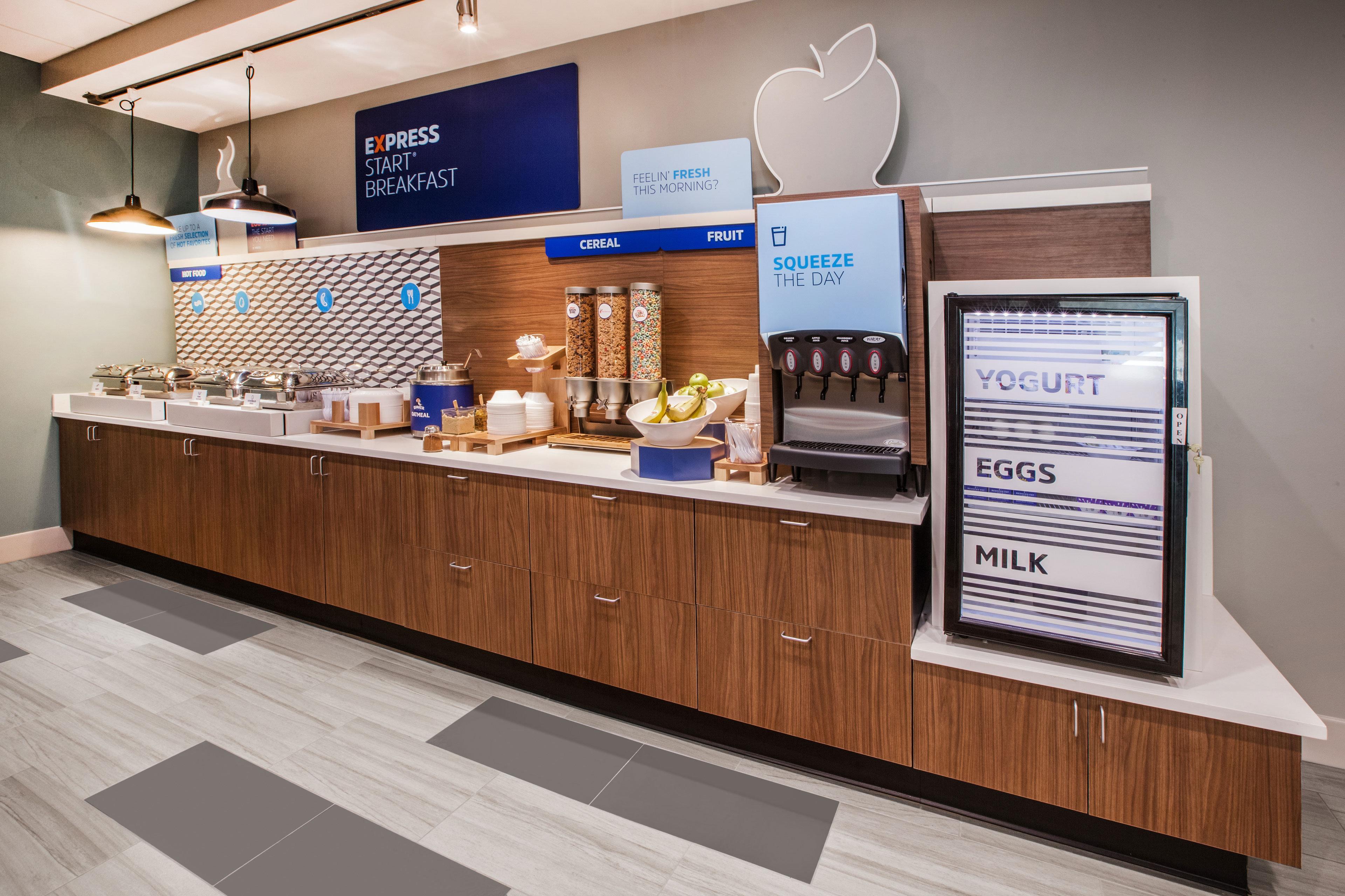 Holiday Inn Express Hotel & Suites Gainesville By Ihg Esterno foto