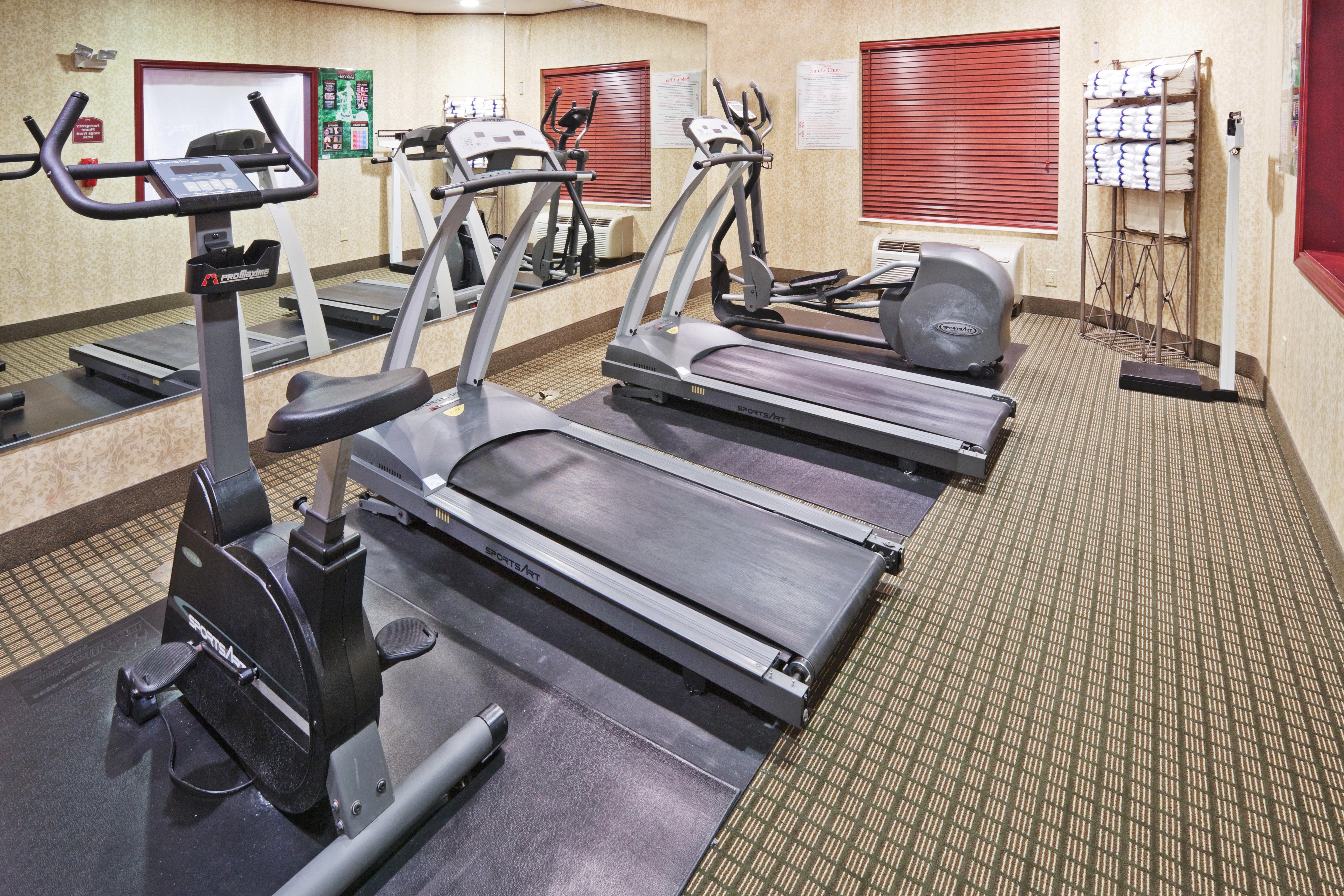 Holiday Inn Express Hotel & Suites Gainesville By Ihg Esterno foto