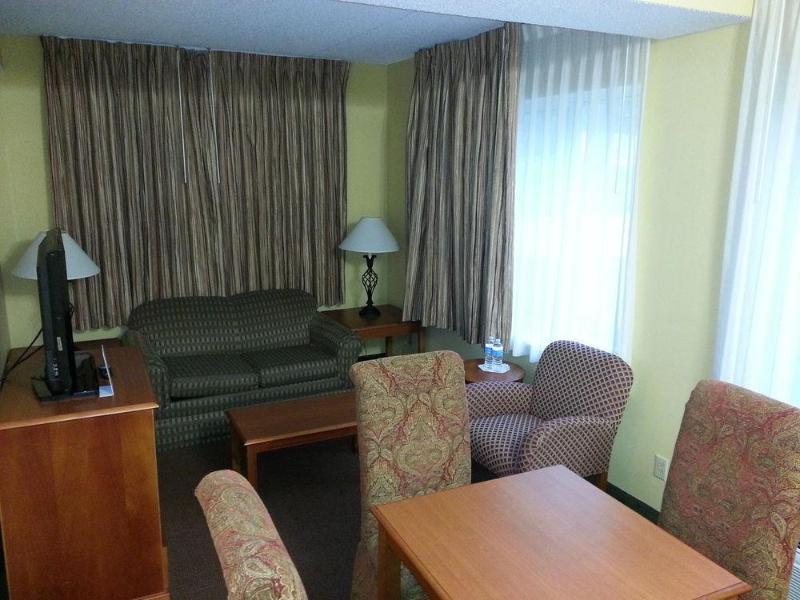 Holiday Inn Express Hotel & Suites Gainesville By Ihg Esterno foto